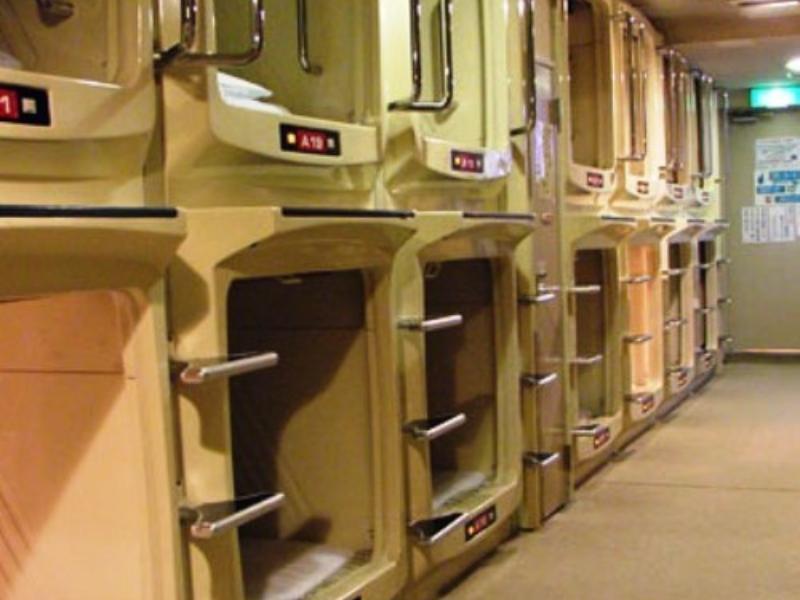 Capsule And Sauna Rosco Токио Экстерьер фото