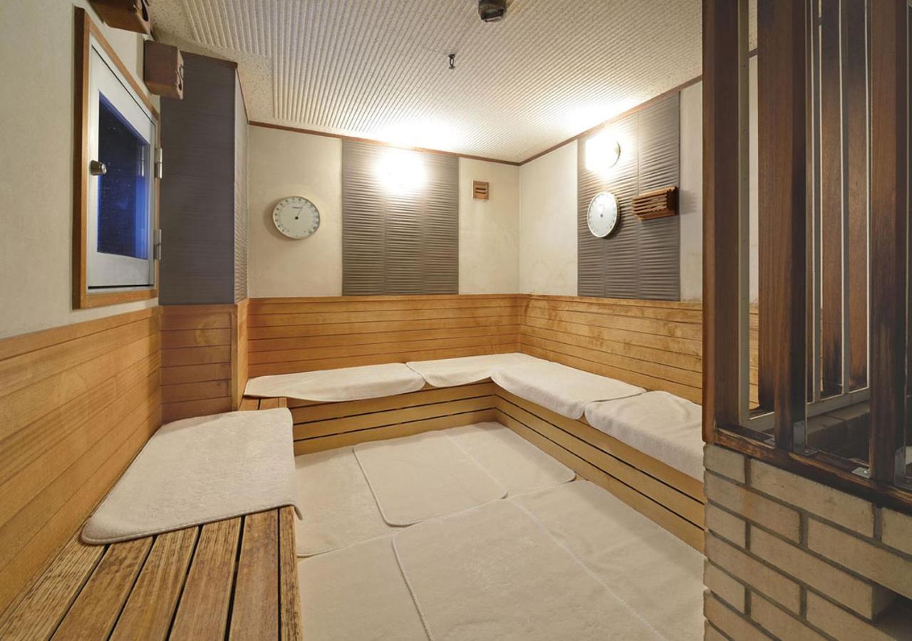 Capsule And Sauna Rosco Токио Экстерьер фото